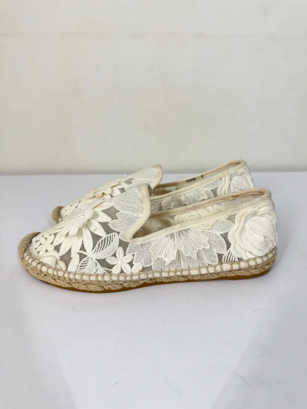 Tory Burch Darian Guipure Lace Flower Espadrilles Cream 8.5 Casual Summer Boho